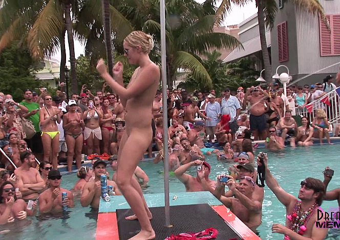 2021-11-11-Wild-Naked-Pool-Party-In-Key-West
