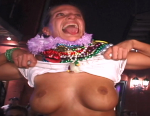 2024-11-06-Mardi-Gras-Flashing-At-Its-Best