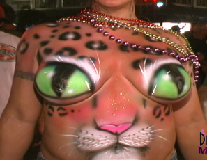 2025-11-03-Hot-Costumes-And-Incredible-Body-Paint